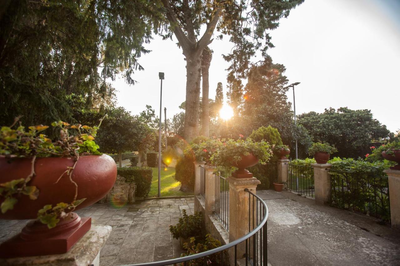 Villa De Pietro Cursi Екстериор снимка